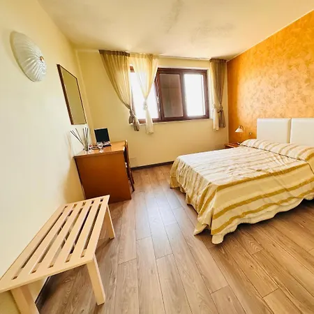 Soave Relais Castelcerino Hotel 3*