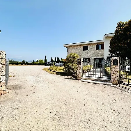 Soave Relais Castelcerino Hotel 3*
