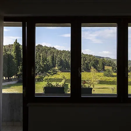 Soave Relais Castelcerino 3*