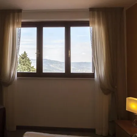 Soave Relais Castelcerino Hotel
