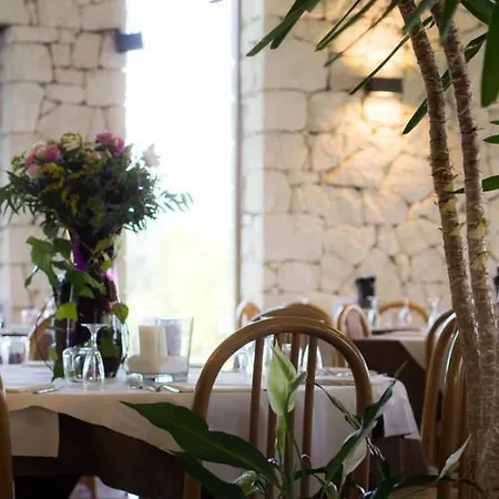 Soave Relais Castelcerino Hotel