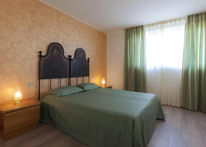 فندق Soave Relais Castelcerino 3*