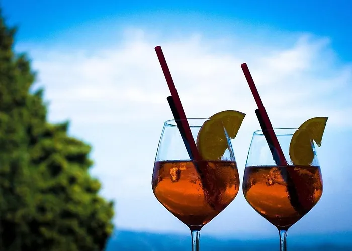 فندق Soave Relais Castelcerino سواف