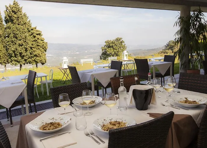 Soave Relais Castelcerino 3*