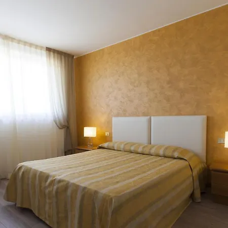 Hotel Villa Singh Soave (Verona)