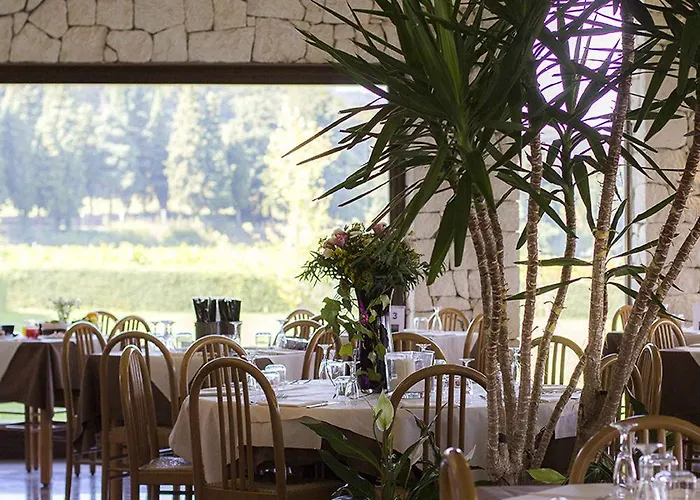 Soave Relais Castelcerino 3*